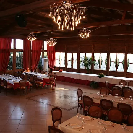 Agriturismo Antico Leccio
